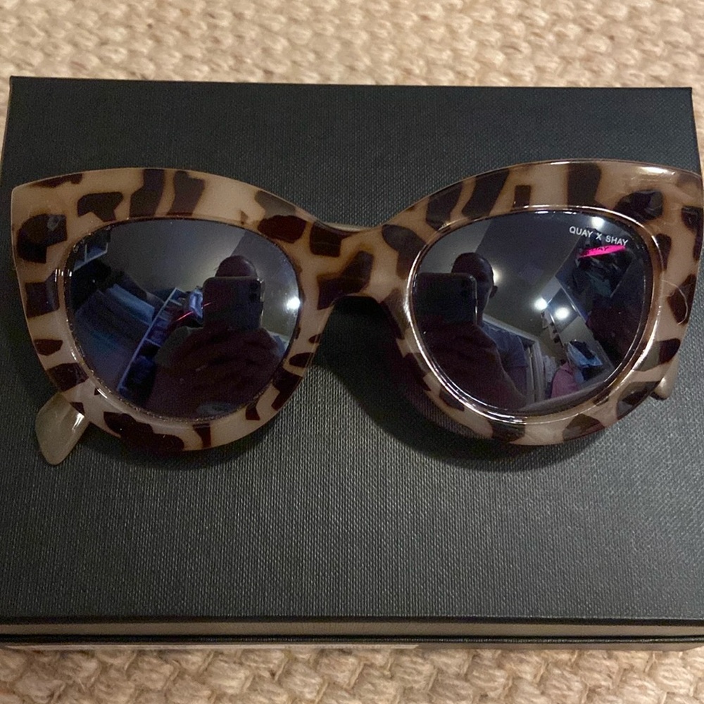 Quay x Shay Jinx leopard sunglasses